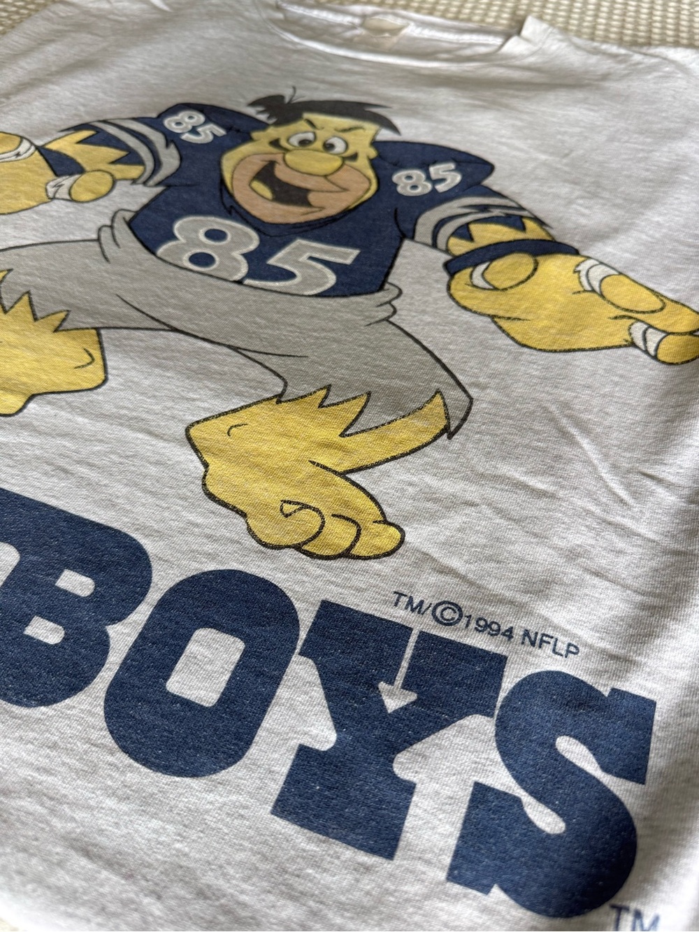 Rare vintage 1994 Flintstones Dallas Cowboys NFL Graphic T-Shirt single stitch - Picture 6 of 9